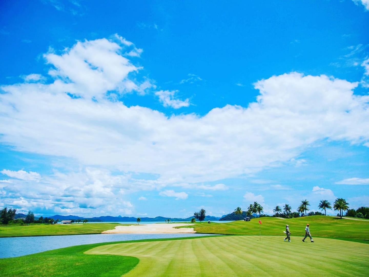 Mission Hills Phuket Golf Resort-Sha Extra Plus Por Bay Exterior photo